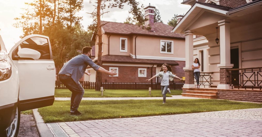 Welcoming a blended family can be challenging, but with the right steps, you can make your household peaceful and welcoming.
