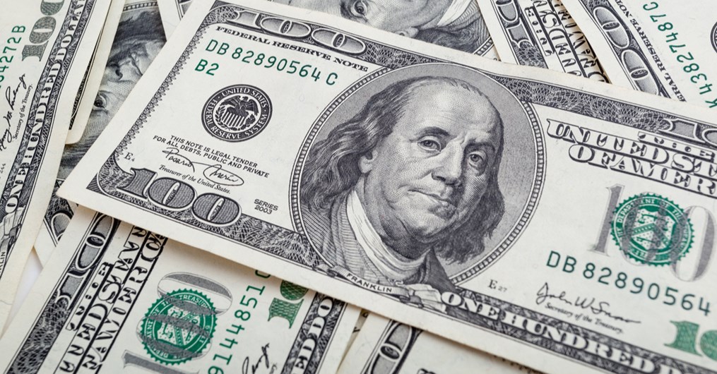 Dead men may tell no tales, but they have plenty of financial advice to give!