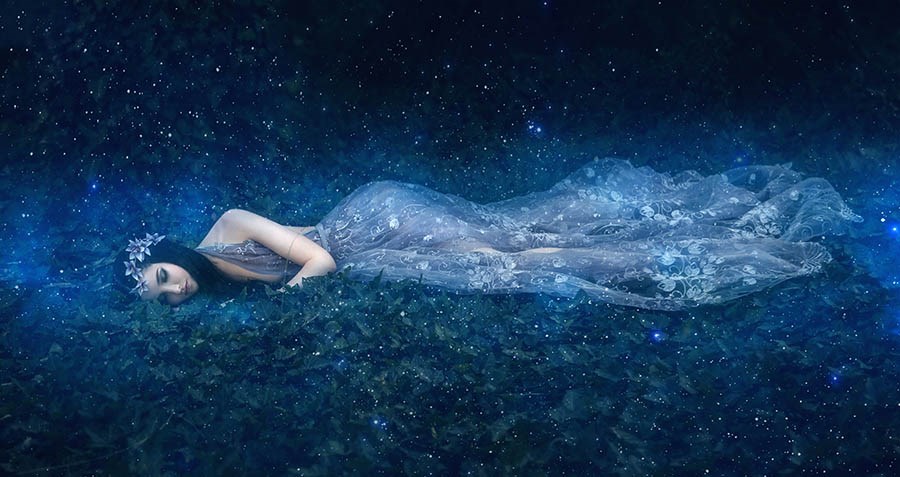 Combine dreams with manifestation to create a powerful spiritual tool