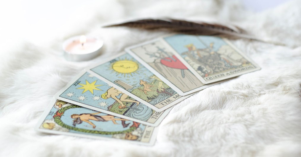 Let the Tarot guide you into 2022
